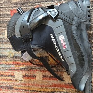Fischer Back Country ski boots